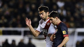 Jordi Amat Pamer Momen 'Tebas' Kaki Lionel Messi