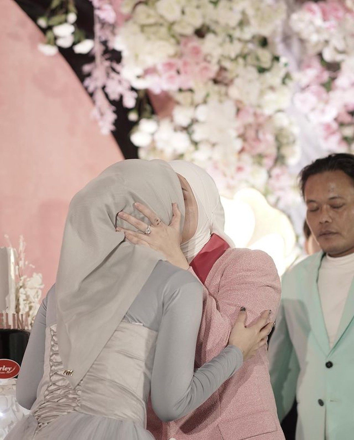 Keluarga Sule dan Nathalie Holscher