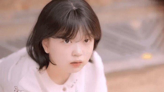 Viral dan Jadi Sorotan Netizen! Aktris Korea Berusia 21 Tahun Ini Berperan sebagai Anak SD, Punya Wajah Baby Face