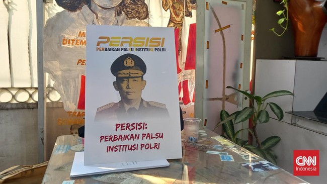 Wakil Koordinator Kontras Rivanlee Anandar mengatakan pihaknya tak menemukan kinerja Korps Bhayangkara dalam setahun terakhir yang sesuai dengan slogan Presisi.