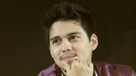 Maxime Bouttier Main Bareng Julia Roberts di Ticket to Paradise