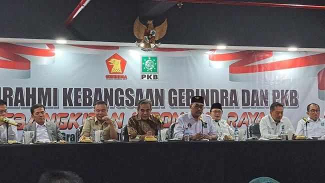Sejumlah petinggi PKB dan Partai Gerindra menggelar pertemuan di daerah Senen, Jakarta Pusat pada hari ini, Kamis (30/6).