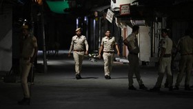 FOTO: Sunyi Lockdown India usai Pendukung Hina Nabi Muhammad Dipenggal