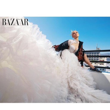 6 Foto Agnez Mo Saat Jadi Cover Bazaar Vietnam, Seksi & Stunning!