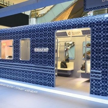 Coach Buka Pop-Up Store Bertemakan Subway ala Kota New York untuk Koleksi Denim di Grand Indonesia! Ada Apa Saja?