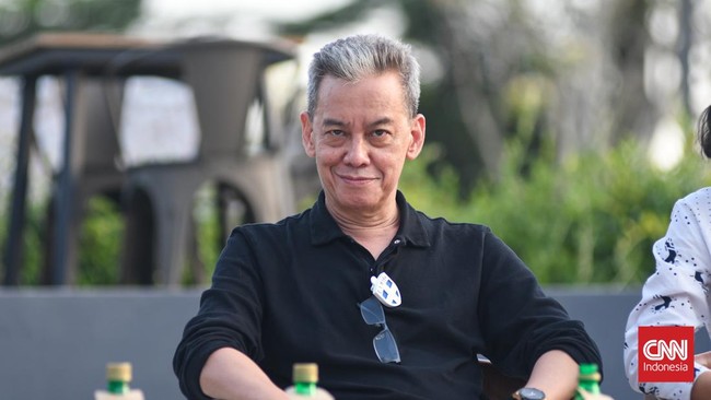 Fariz RM menjalani pemeriksaan lanjutan terkait laporannya atas dugaan pelanggaran hak cipta lagu, Selasa (23/6).