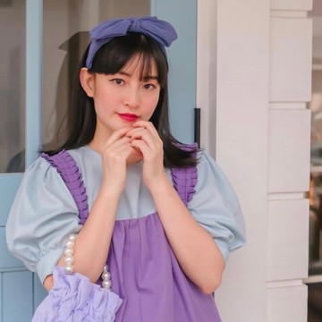 img-title OOTD Cewek Kue yang Bernuansa Manis dan Preppy ala Influencer Vanessa Andrea