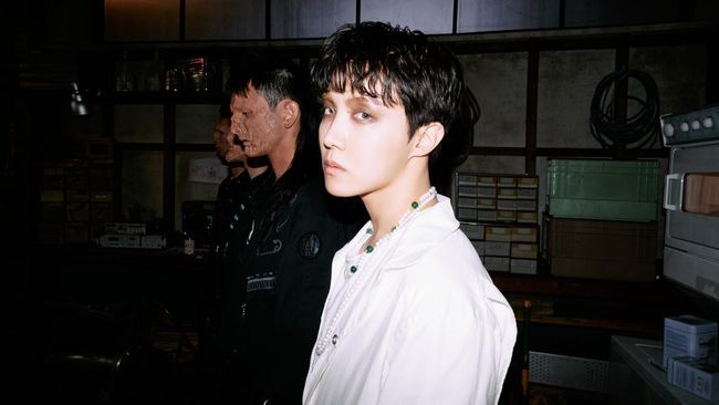 J-Hope BTS dan TXT dipastikan menjadi bagian dari penampil dalam acara pergantian tahun populer di New York, Dick Clark's New Year's Rockin' Eve.