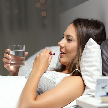 Menurut Para Ahli, 4 Jenis Vitamin Ini Harus Kamu Hindari Sebelum Tidur! Ternyata Ini Alasannya...