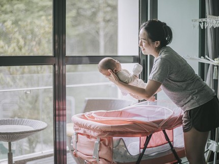 5 Manfaat Menjemur Bayi & Cara Tepat Pilih Waktu Serta Lokasinya, Jangan Keliru