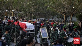 Jokowi: Tjahjo Kumolo Setia Mengabdi untuk Negara