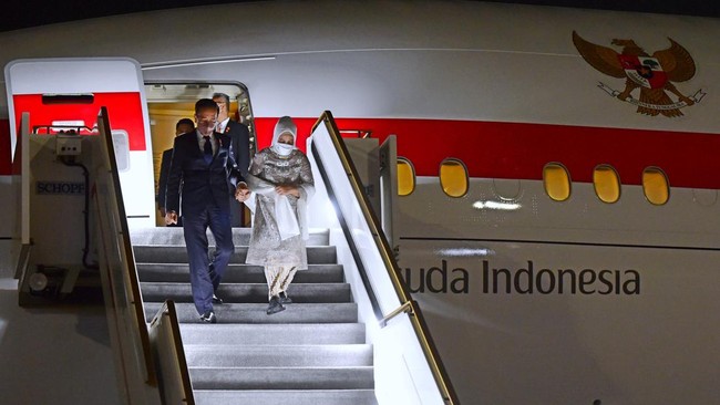Sejumlah peristiwa meramaikan momen menjelang KTT G20 di Bali, mulai dari kabar menlu Rusia sakit hingga pertemuan Presiden Xi Jinping dan Presiden Joe Biden.