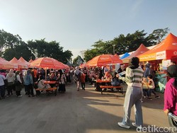 Penggemar Kuliner Serbu Festival Baso Aci Garut 2022