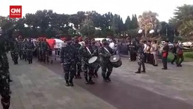 VIDEO: Detik-detik Upacara Pemakaman Tjahjo Kumolo