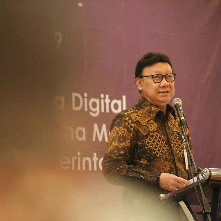 Tjahjo Kumolo