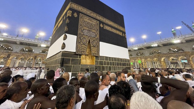 Selain Indonesia, jemaah calon haji dari sejumlah negara juga menghadapi permasalahan hingga terancam gagal berangkat ke tanah suci.
