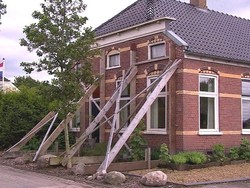 Kehidupan Warga Belanda di Zona Gempa Bumi Akibat Ladang Gas