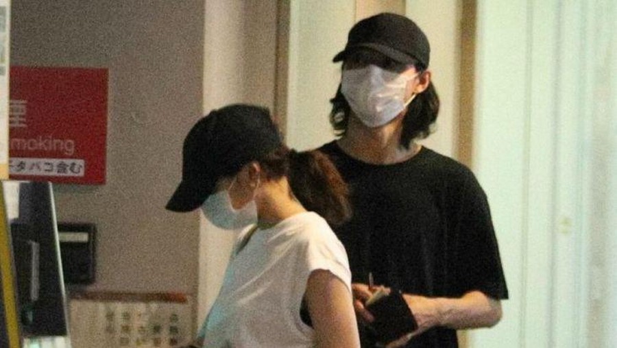 Kento Yamazaki & Suzu Hirose