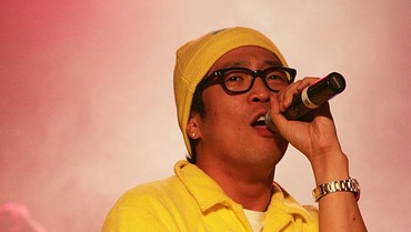 img-title Masih Ingat Game Ayodance? 10 Lagu K-Pop Ini Populer di Masanya