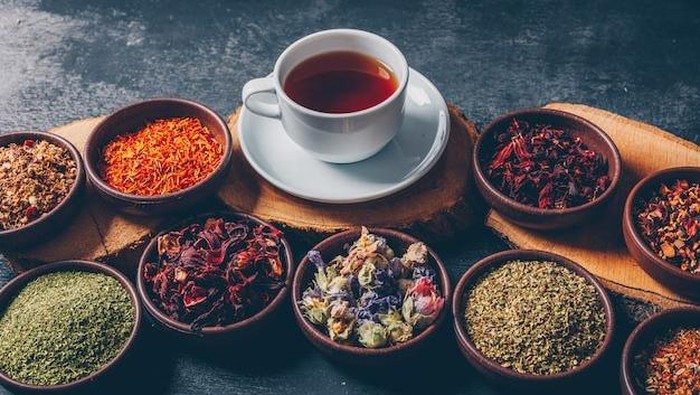 6 Minuman Herbal yang Dipercaya Bisa Empaskan Perut Buncit, Cocok Diminum Pagi Hari! 6 Minuman Herbal yang Dipercaya Bisa Empaskan Perut Buncit, Cocok Diminum Pagi Hari!