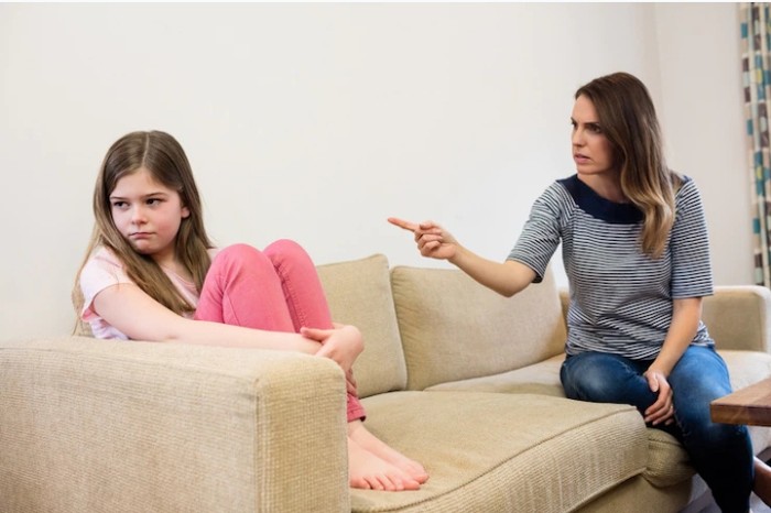 Penyebab Ibu dan Anak Perempuan Sering Bertengkar/Foto: Freepik.com/peoplecreations