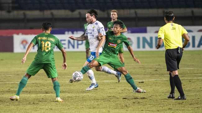 Tiga pemain Persib Bandung yang memperkuat Timnas Indonesia pada laga FIFA Matchday melawan Curacao sudah kembali berlatih bersama skuad Pangeran Biru.
