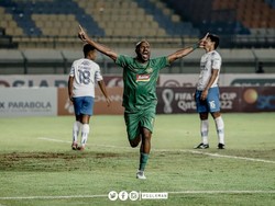 Pernah Dibobol 2 Gol, PSM akan Jaga Ketat Bomber PSS Sleman Boaz Solossa