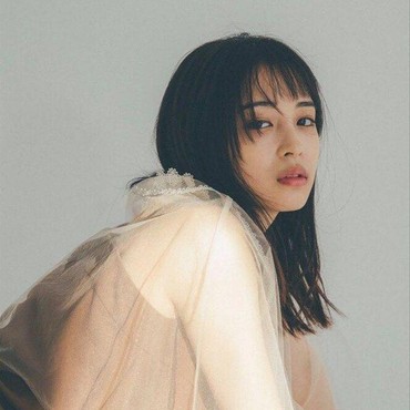 Profil Suzu Hirose, Aktris Jepang yang Diisukan Pacaran dengan Kento Yamazaki