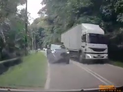 Cara Nyalip Kendaraan Biar Enggak Adu Banteng