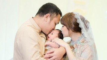 PERLENGKAPAN MENYUSUI ADIEZTY