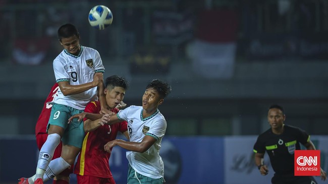 Sedikitnya lima fakta unik tersaji usai laga Timnas Indonesia vs Vietnam di Piala AFF U-19 2022, Sabtu (2/7).