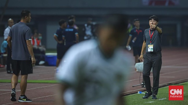 Shin Tae Yong meluangkan diri untuk menonton duel Thailand vs Myanmar dan ia menceritakan kesannya melihat laga tersebut.