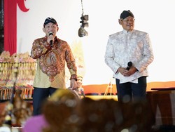 Gelar Acara Wayang, Kapolri: Komitmen Polri Melebur dengan Rakyat