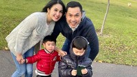 7 Potret Liburan Musim Dingin Sandra Dewi bersama Suami dan Anak di Australia