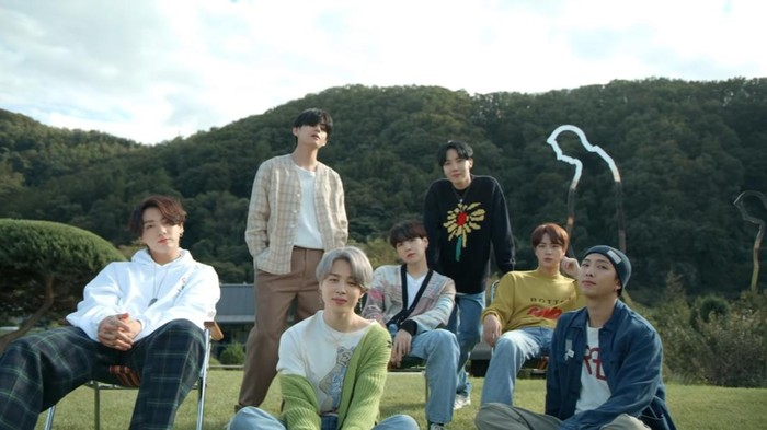 Memiliki Makna Berkesan, Ini Rekomendasi Lagu BTS yang Cocok Menemani Waktu Belajar Memiliki Makna Berkesan, Ini Rekomendasi Lagu BTS yang Cocok Menemani Waktu Belajar