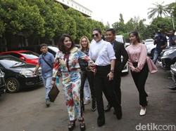 Nama Dewi Perssik Dicatut Transaksi Ratusan Juta Rupiah ke Budianto, Siapa Dia?