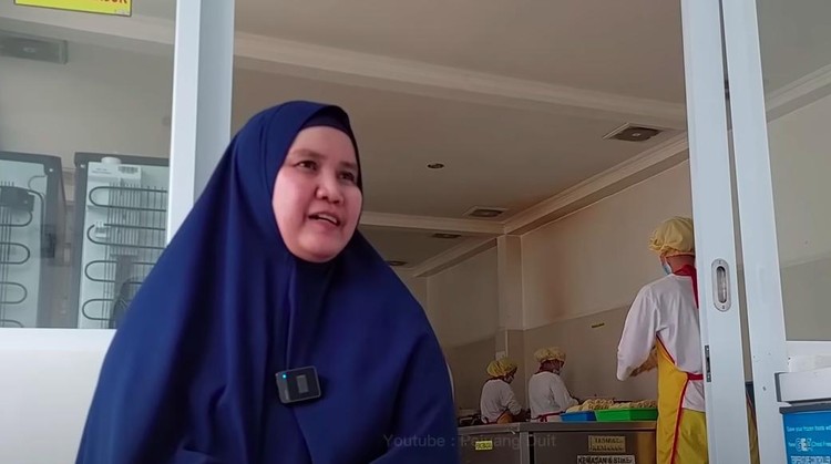 Penjual Risol Penjual Risol