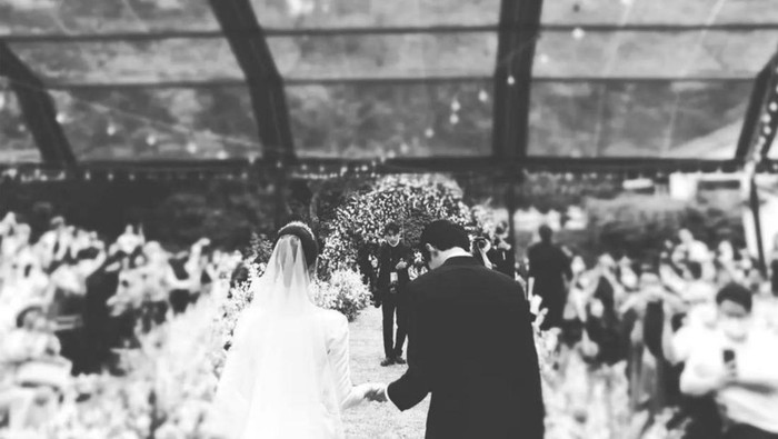 Couple Goals! Intip Potret Manis Jang Na Ra dan Suami Non-Selebriti Pasca Menikah