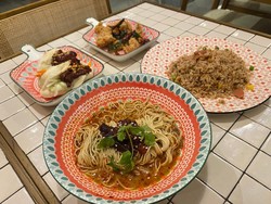 Dari Chinese hingga Taiwan Food, Ini 5 Spot Resto Oriental Kekinian di Jakarta