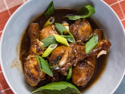 Nikmatnya Ayam Masak Kicap, Makanan Khas Malaysia di Medan