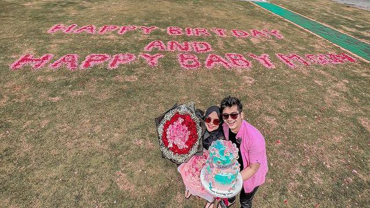 Ria Ricis dan Teuku Ryan