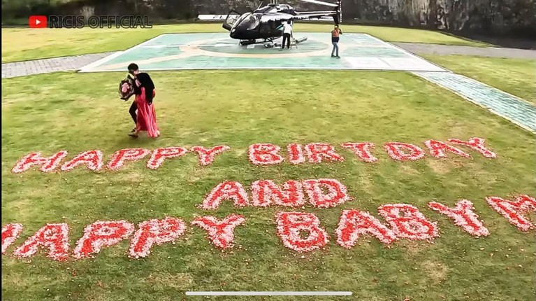 Ria Ricis dan Teuku Ryan Ria Ricis dan Teuku Ryan