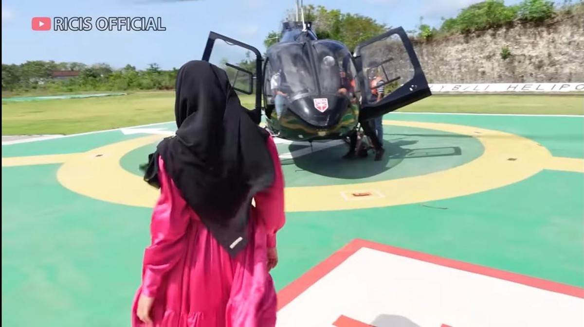 Ria Ricis dan Teuku Ryan