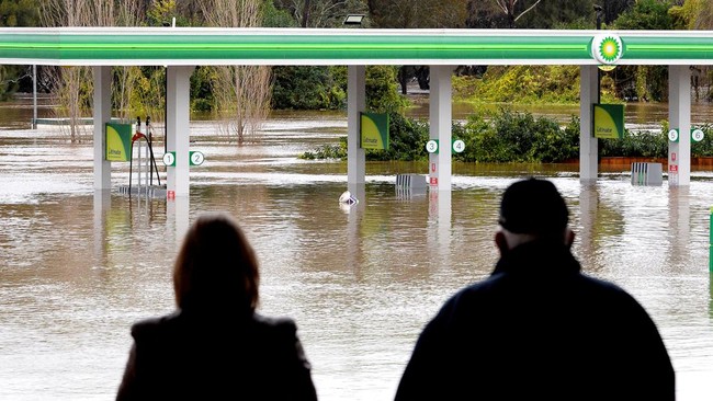 Sydney mengalami banjir parah selama beberapa hari terakhir menyusul hujan lebat terus melanda negara bagian New South Wales, Australia.
