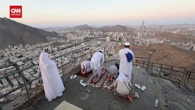 VIDEO: Napak Tilas Perjalanan Nabi Muhammad di Jabal Nur