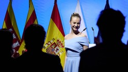 img-title 7 Penampilan Princess Leonor Hadiri Upacara Penghargaan Pakai Gaun Balerina