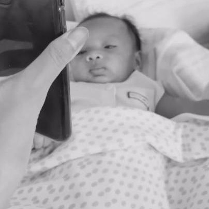 <p>Kehadiran baby Hydro lantas mengundang pertanyaan publik nih, Bunda, sebab selama ini Olivia dianggap menyembunyikannya dari publik. (Foto: Instagram @oliviazallianty)</p>