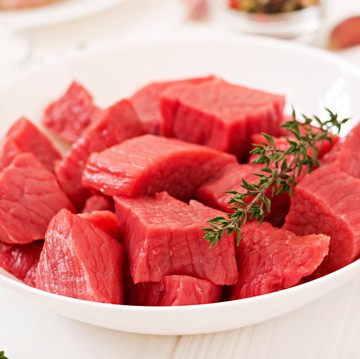 img-title Makan Daging Saat Idul Adha Khawatir Kolesterol Naik? Nggak Perlu Panik, Coba Turunkan Pakai Cara Ini!