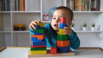 PERKEMBANGAN ANAK 2 TAHUN