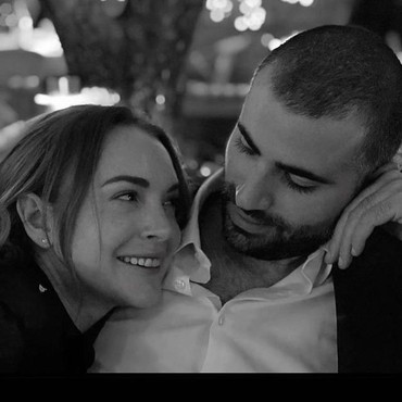 Dinikahi Pria Arab, Lindsay Lohan Jadi Doyan Masak & Olahraga